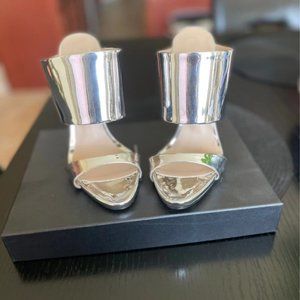 Giuseppe Zanotti  Silver Heel